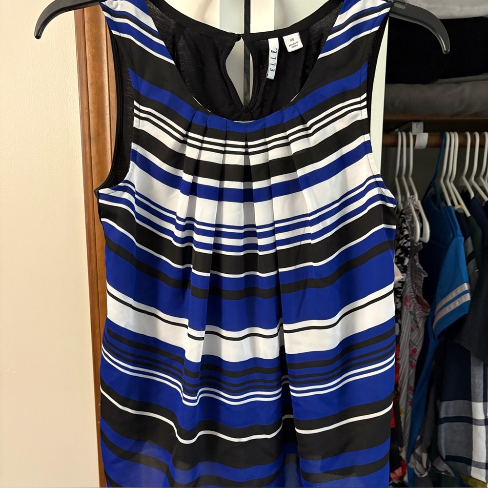 XS Extra Small Elle Striped Blue Black White Dressy Tank EUC